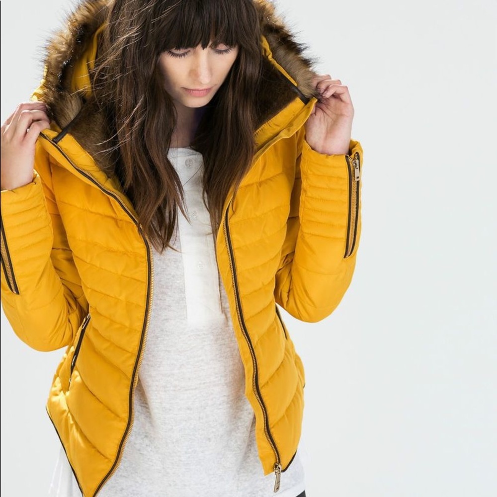 Zara Mustard Puffer Jacket Size XS